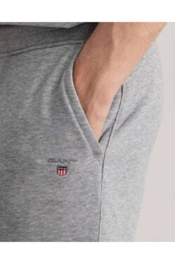 GANT Regular Fit Kurze Jogginghose Grau 6 GANT Regular Fit Kurze Jogginghose Grau -Bekleidung Rabatt Serie 2049008 93 1 800cRMECXBAUkpV3 1200x1200
