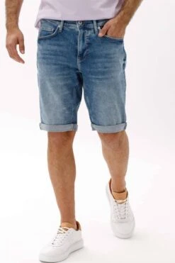 Brax Casual Regular Fit Five-Pocket Kurze Jeans Sky 8 Brax Casual Regular Fit Five-Pocket Kurze Jeans Sky -Bekleidung Rabatt Serie 846627 7962120 18 8 800 1200x1200